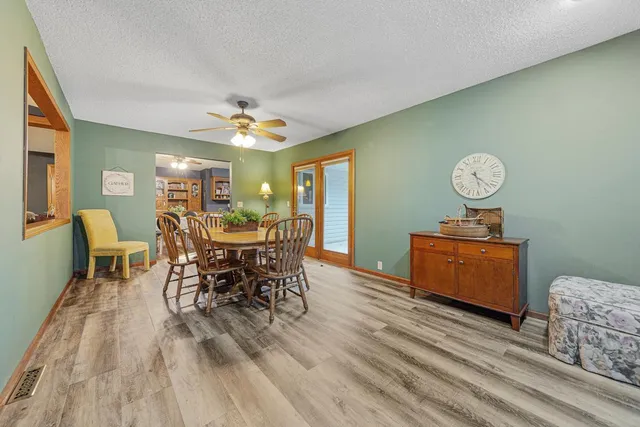 $599,900 | 58560 Kirkwood Road, Mankato, MN 56001