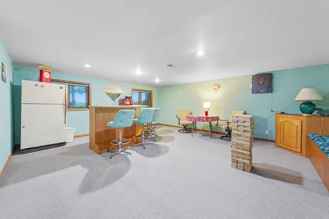 $599,900 | 58560 Kirkwood Road, Mankato, MN 56001