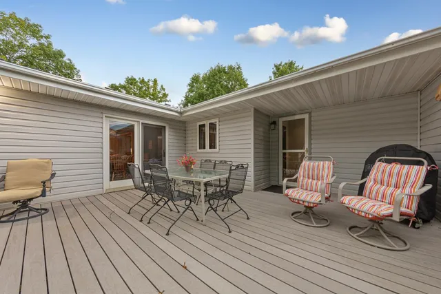 $599,900 | 58560 Kirkwood Road, Mankato, MN 56001