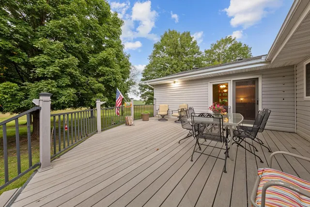 $599,900 | 58560 Kirkwood Road, Mankato, MN 56001