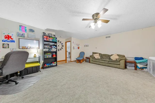 $599,900 | 58560 Kirkwood Road, Mankato, MN 56001