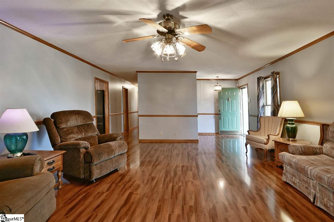 1011 Cherokee Road Pelzer, SC 29669 - Photo 13 of 36