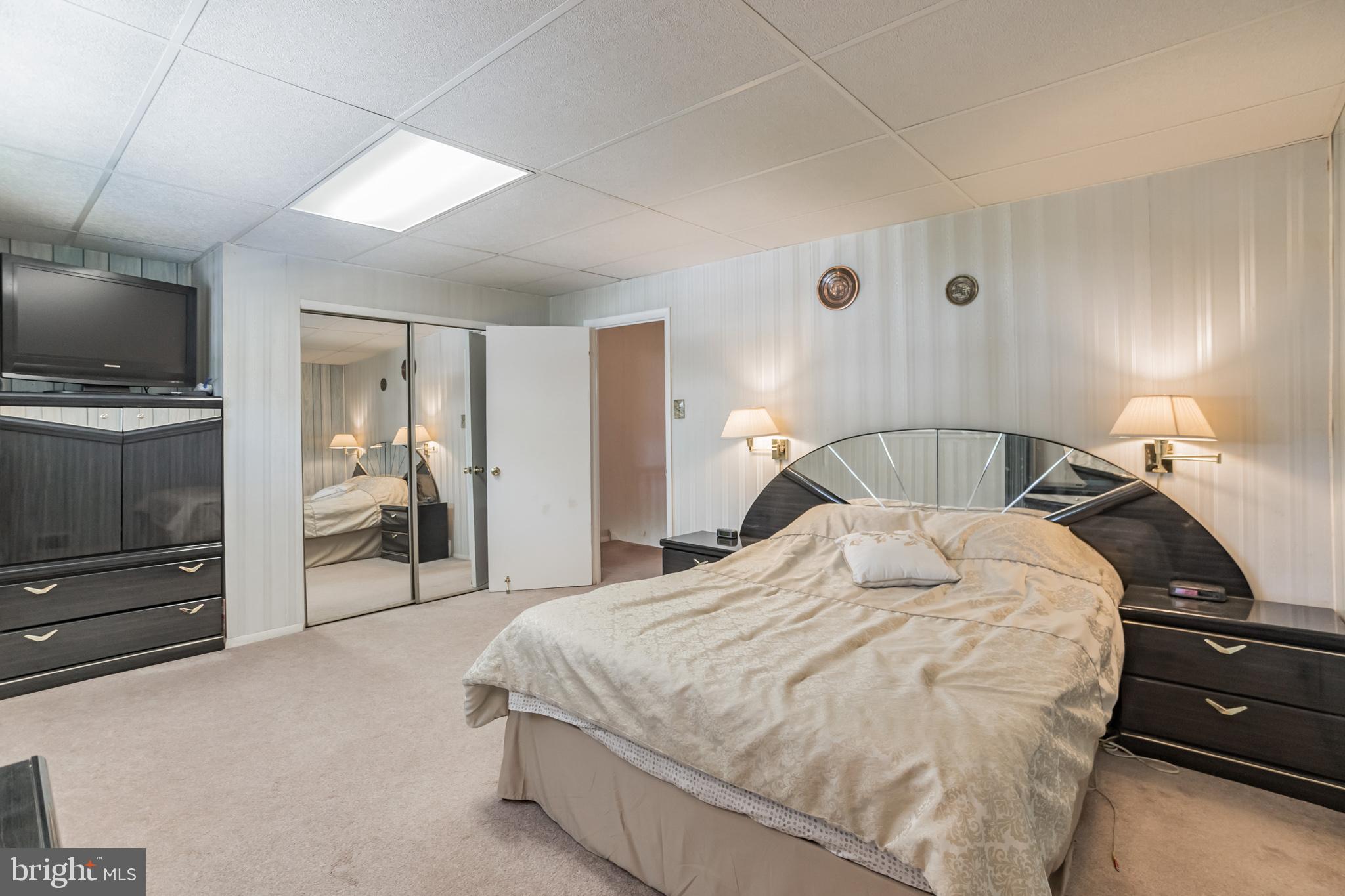827 Avon Road Philadelphia, PA 19116 - Photo 20 of 31 Master Bedroom