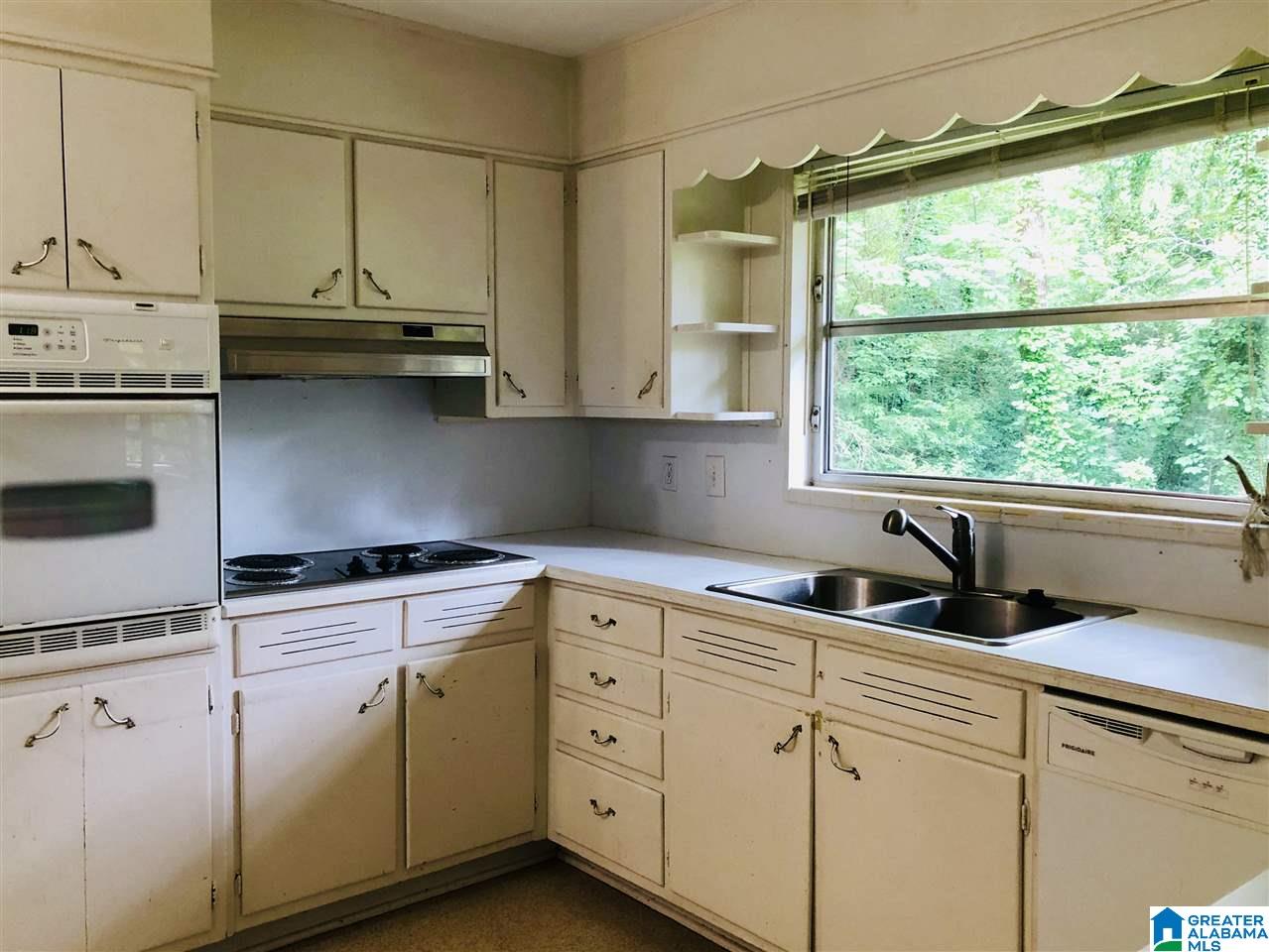 1741 Murray Hill Road Birmingham, AL 35216 - Photo 6 of 29