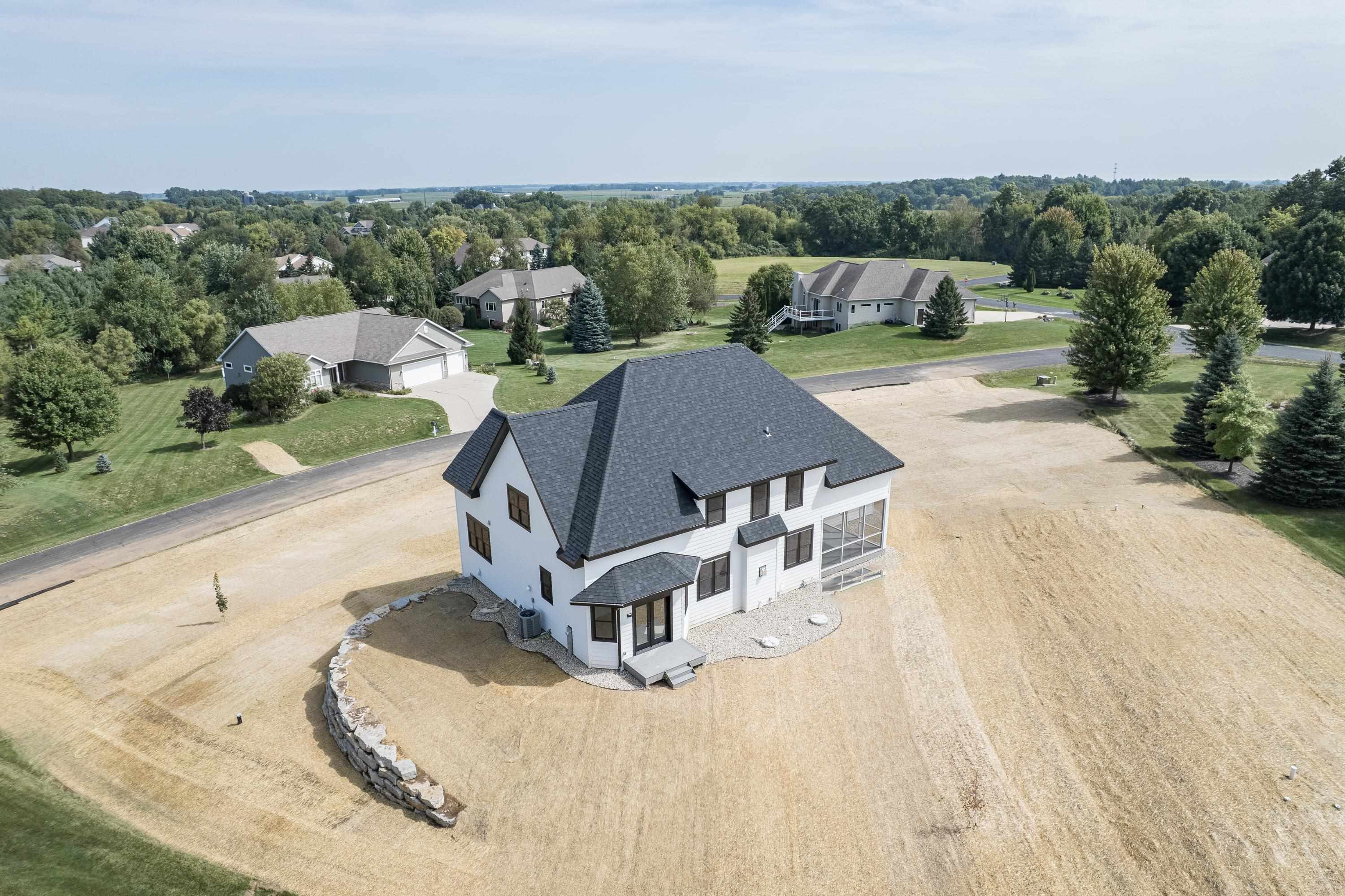7184 Pfeil Bend Sun Prairie, WI 53590 - Photo 57 of 65 Gallery Image 57