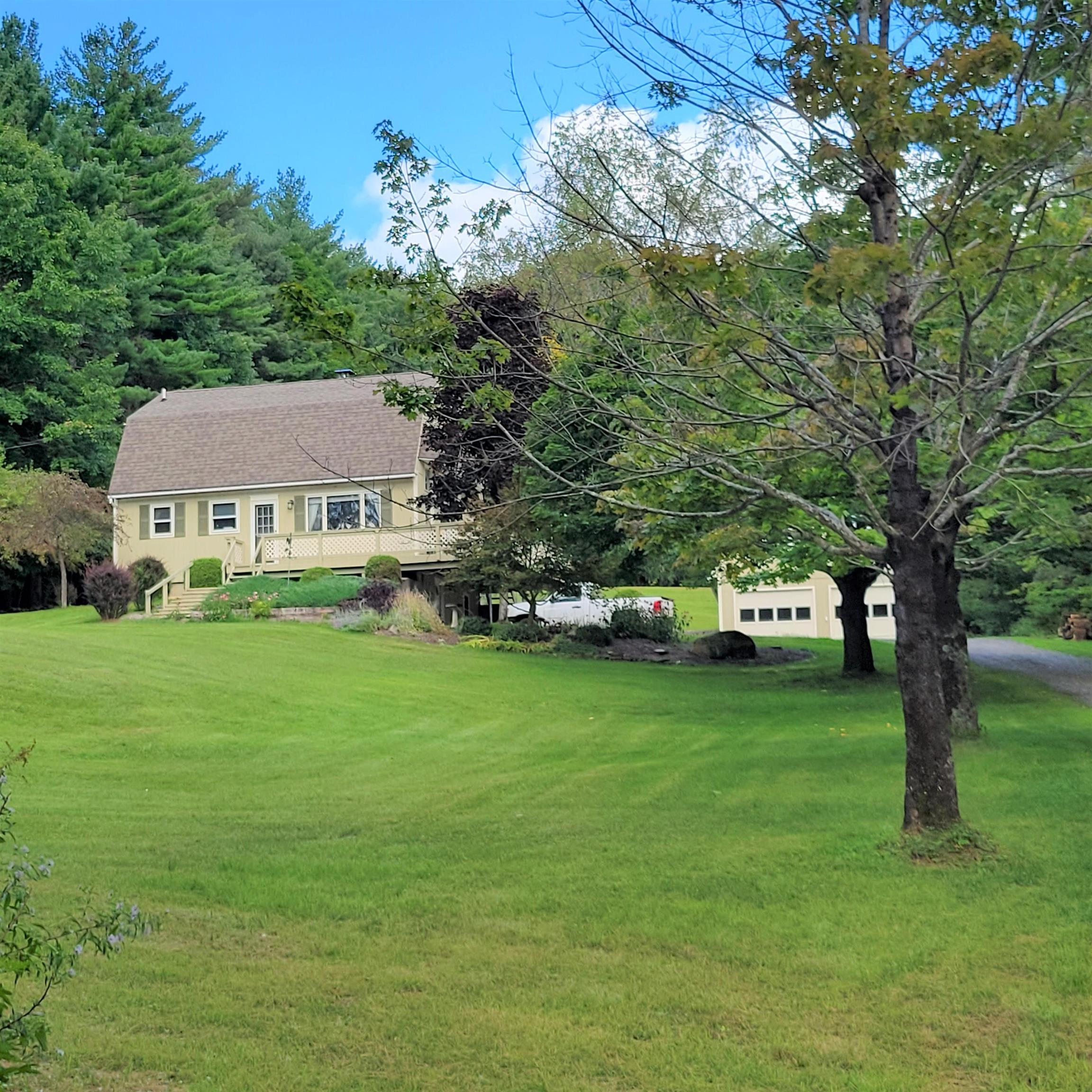 539 West Unity Road Claremont, NH 03743 - Photo 4 of 40 Gallery Image 4