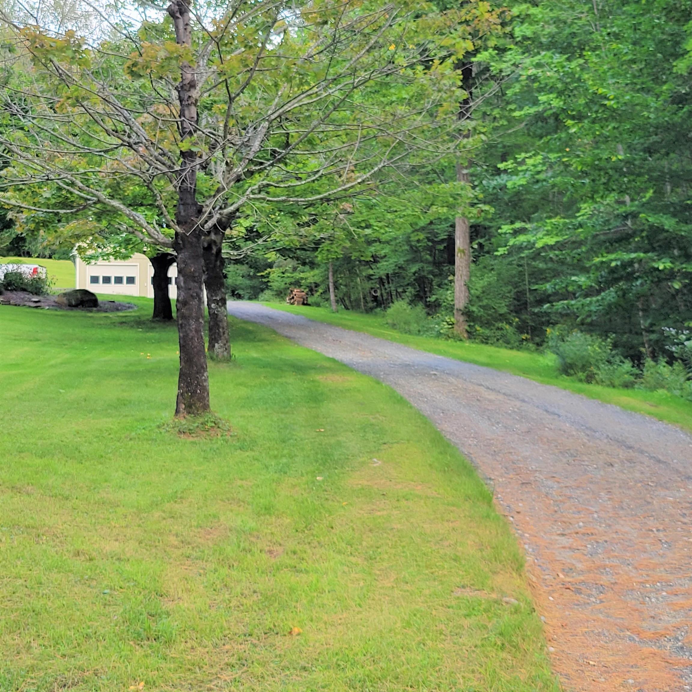 539 West Unity Road Claremont, NH 03743 - Photo 5 of 40 Gallery Image 5