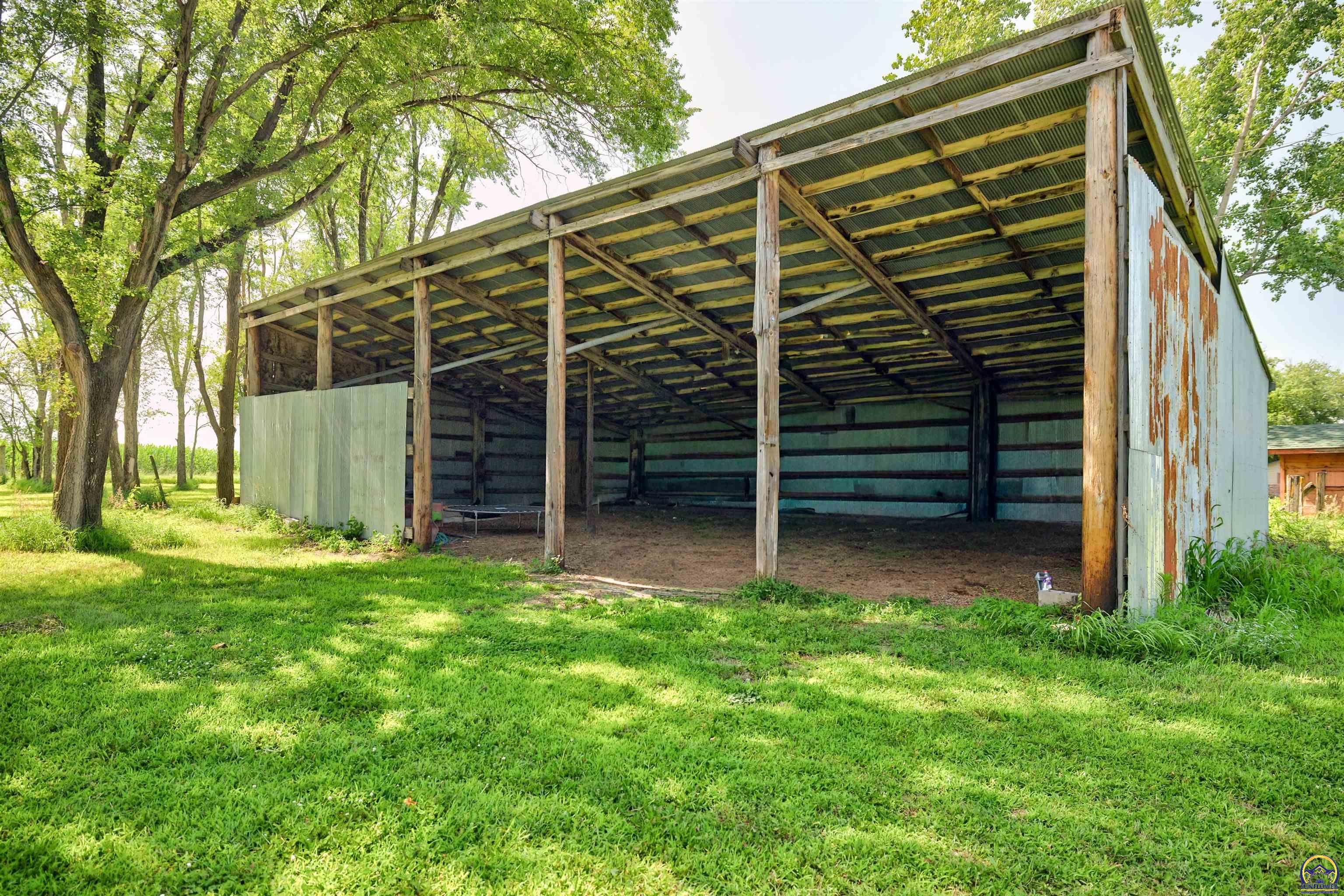 10808 Dickinson Road Ozawkie, KS 66070 - Photo 46 of 53