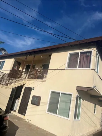 a view of a house with a big yard