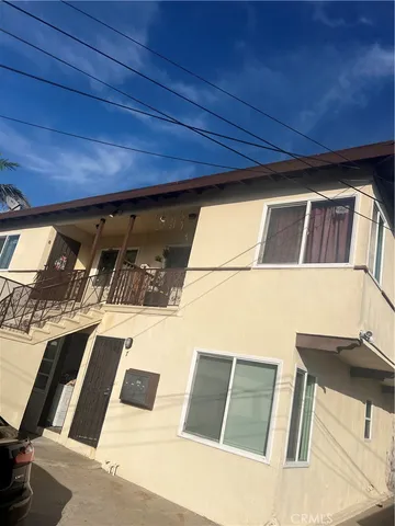 $1,949,000 | 222 North Locust Street, Inglewood, CA 90301