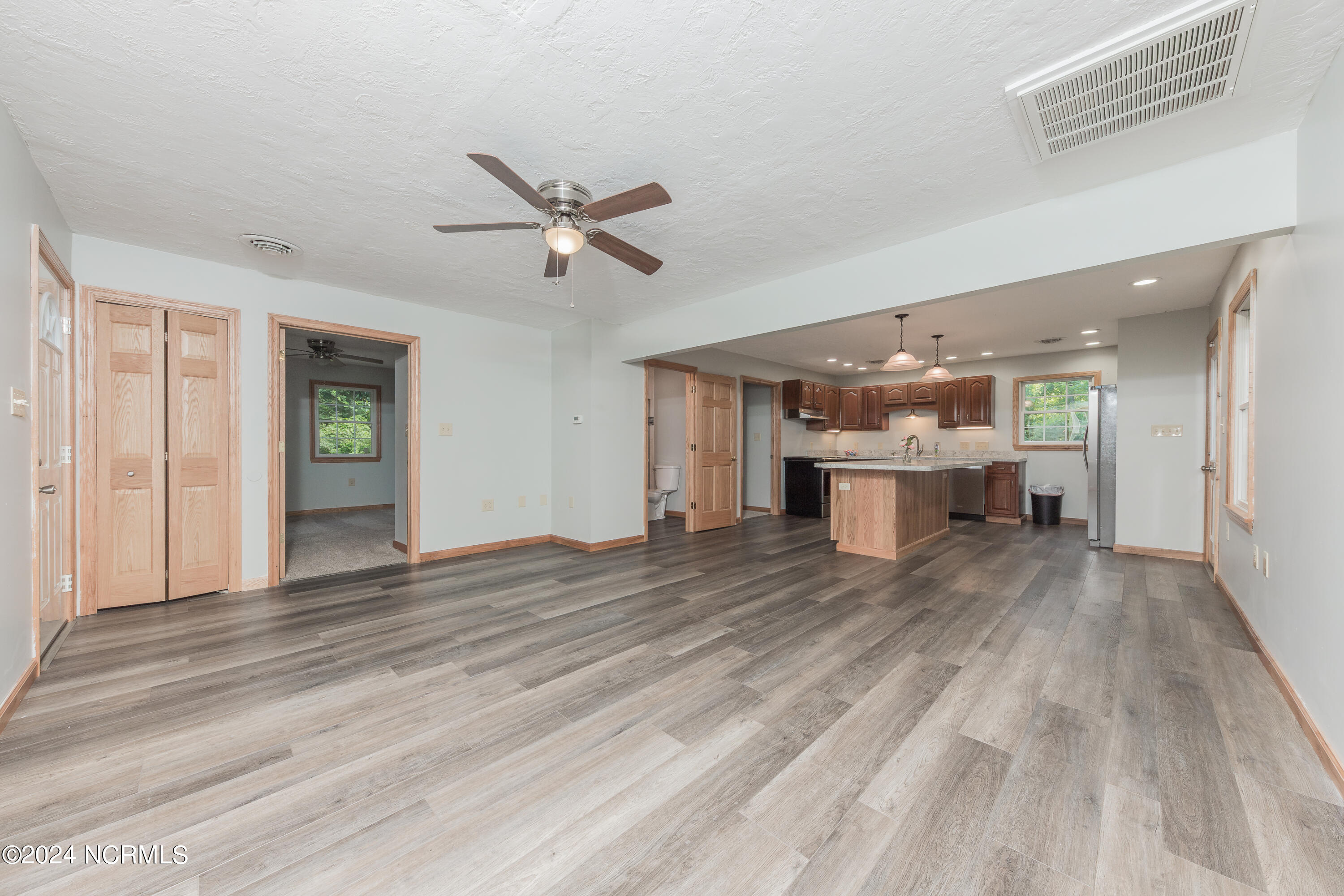 2123 Pony Farm Road Jacksonville, NC 28540 - Photo 12 of 37 12LIVING
