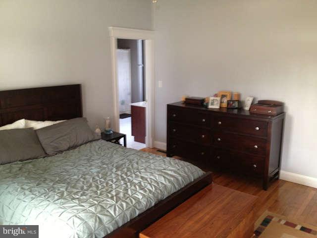 1071 South Childs Road Kearneysville, WV 25430 - Photo 22 of 30 Bedroom (Master)