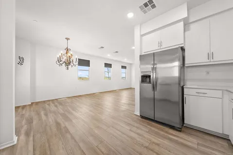 $580,000 | 5284 Beachfront Cove, Unit 245, San Diego, CA 92154