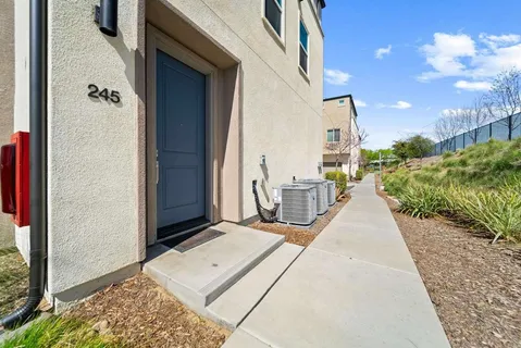 $580,000 | 5284 Beachfront Cove, Unit 245, San Diego, CA 92154