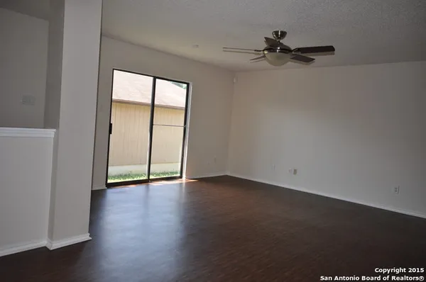 $1,595 | 16535 Blanco Key, San Antonio, TX 78247