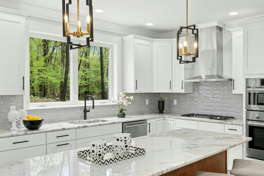 17 Forrest Road Westford, MA 01886 - Photo 2 of 31