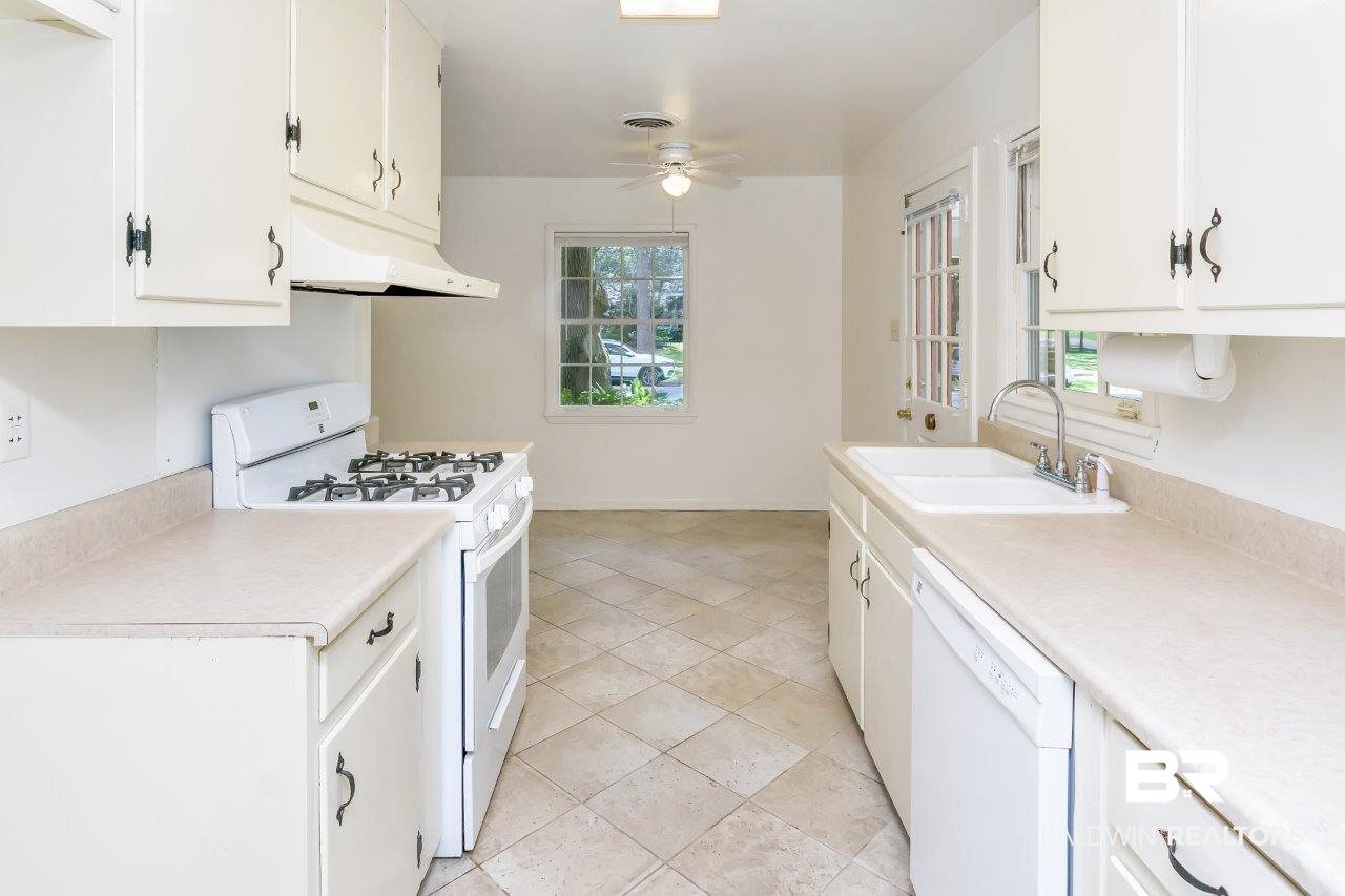 4354 Knob Hill Drive Mobile, AL 36693 - Photo 5 of 26