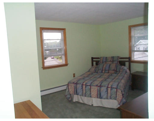 34 Puritan Road Salem, MA 01970 - Photo 6 of 30 Gallery Image 6