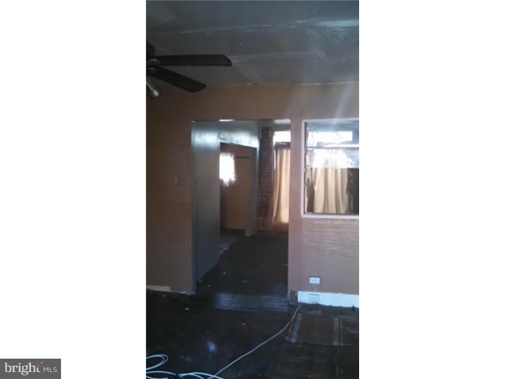 4627 Fernhill Road Philadelphia, PA 19144 - Photo 2 of 8 Gallery Image 2