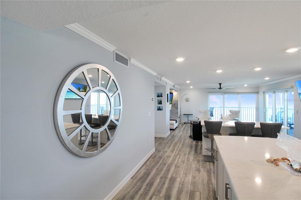 633 Alhambra Road, Unit 701 Venice, FL 34285 - Photo 22 of 55 Gallery Image 22