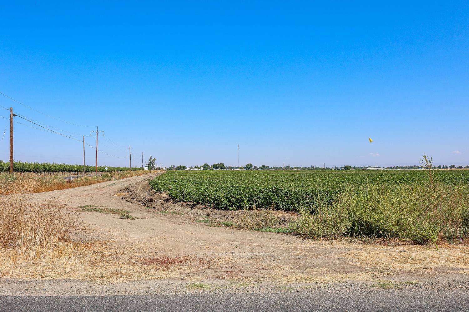 0 East Mission Avenue Merced, CA 95341 - Photo 24 of 24 a view of a road with an ocean view