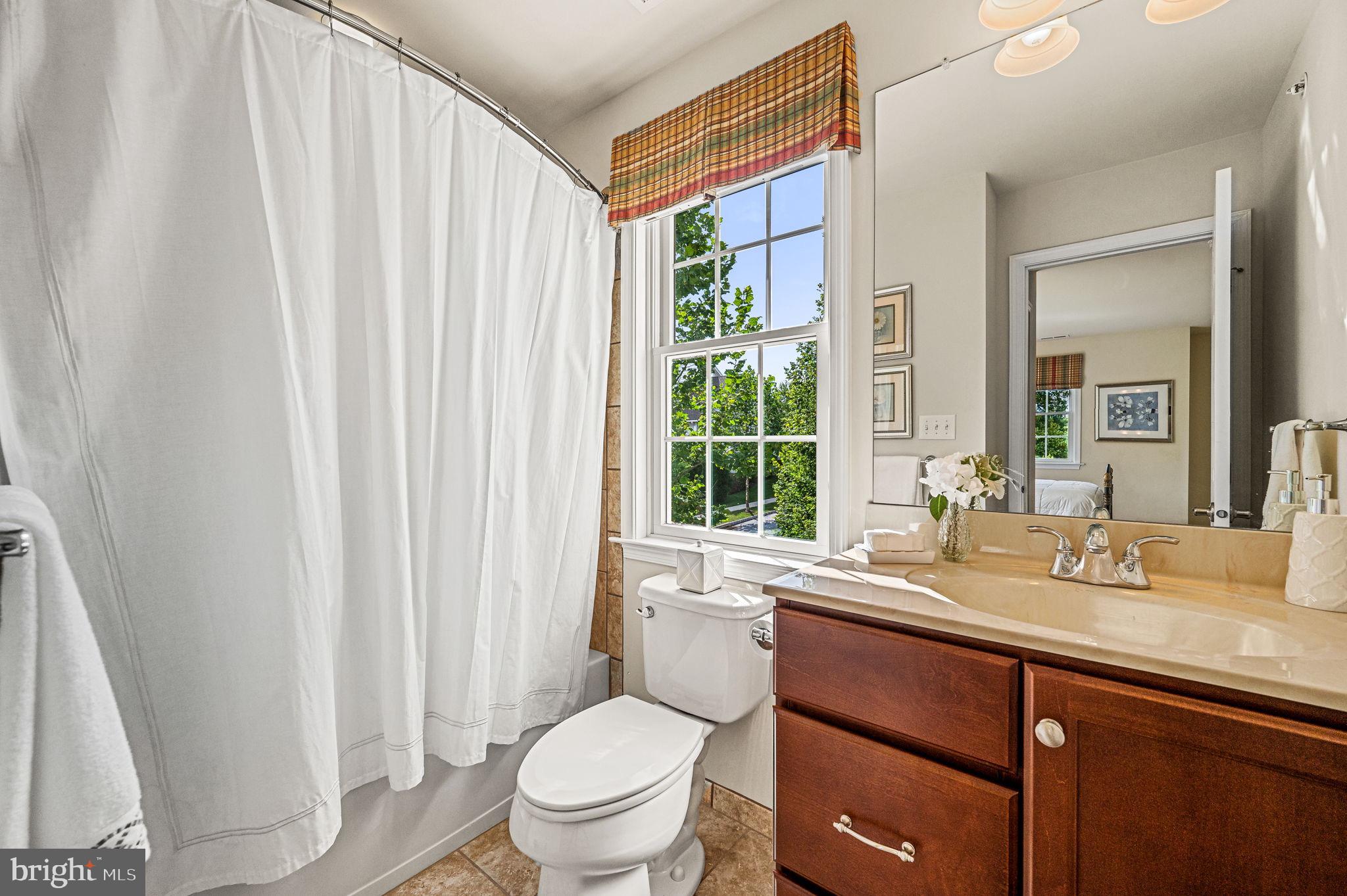 3807 Liseter Road Newtown Square, PA 19073 - Photo 52 of 97 Bathroom # 3