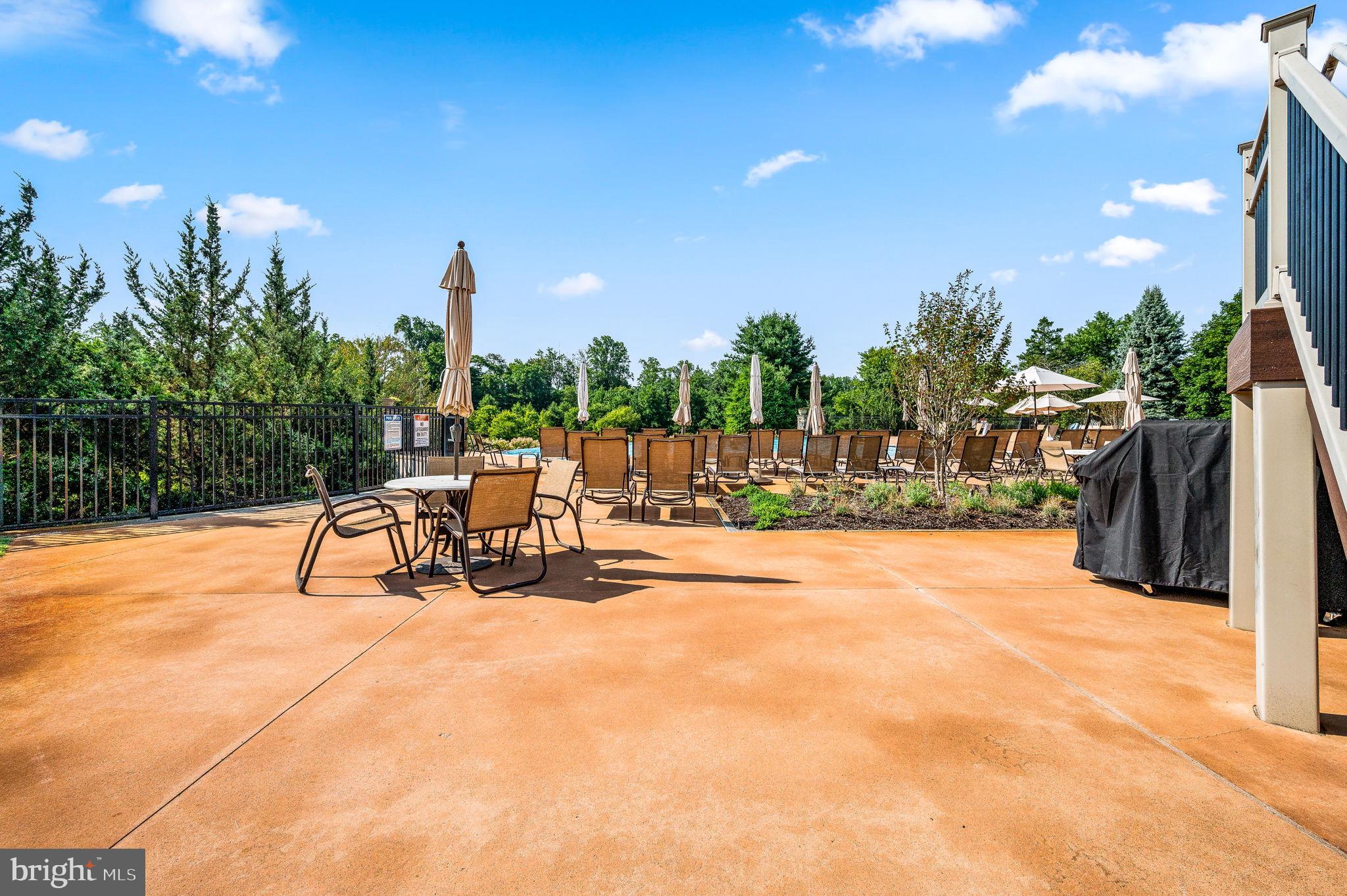 3807 Liseter Road Newtown Square, PA 19073 - Photo 82 of 97 Pool Deck