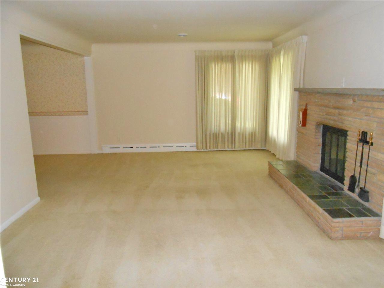 2926 Hillendale Drive Rochester Hills, MI 48309 - Photo 4 of 31