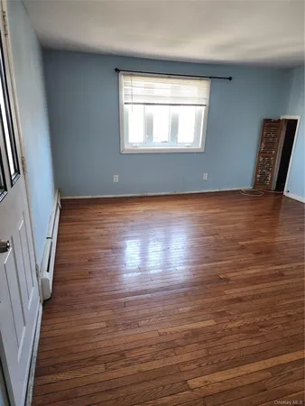 $2,900 | 441 Morris Drive, Valley Stream, NY 11580