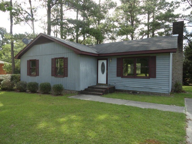 950 Montclair Avenue Rockingham, NC 28379 - Photo 1 of 1 Primary Photo