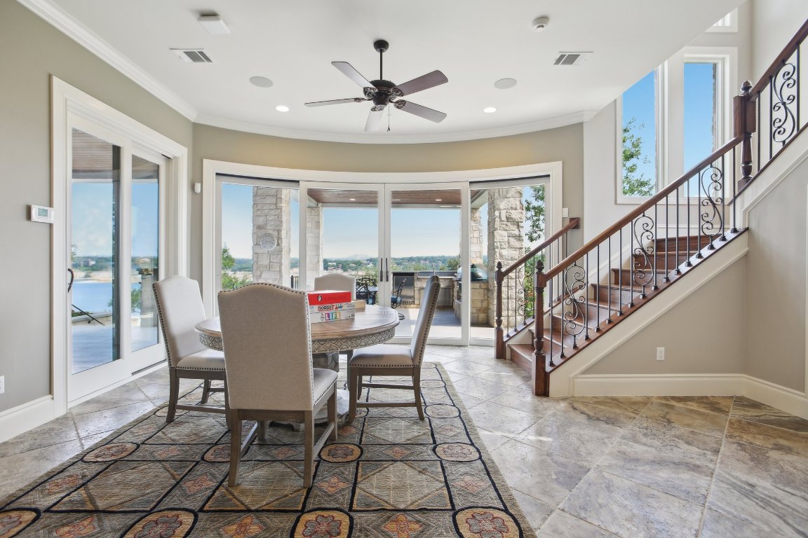1353 Osprey Ridge Loop Lago Vista, TX 78645 - Photo 24 of 40 a workspace with wooden floor and a potted plant
