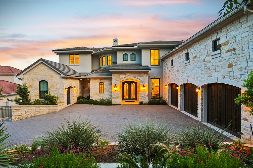 1353 Osprey Ridge Loop Lago Vista, TX 78645 - Photo 6 of 40 a view of multiple houses with a yard