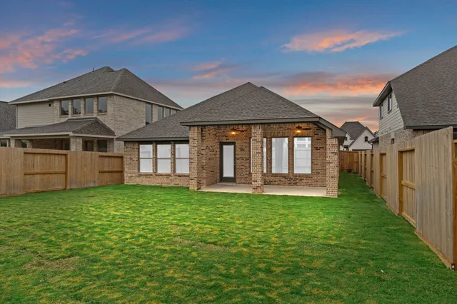 $379,990 | 9624 Mount Brewer Lane, Porter, TX 77365