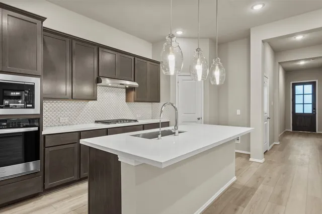 $379,990 | 9624 Mount Brewer Lane, Porter, TX 77365