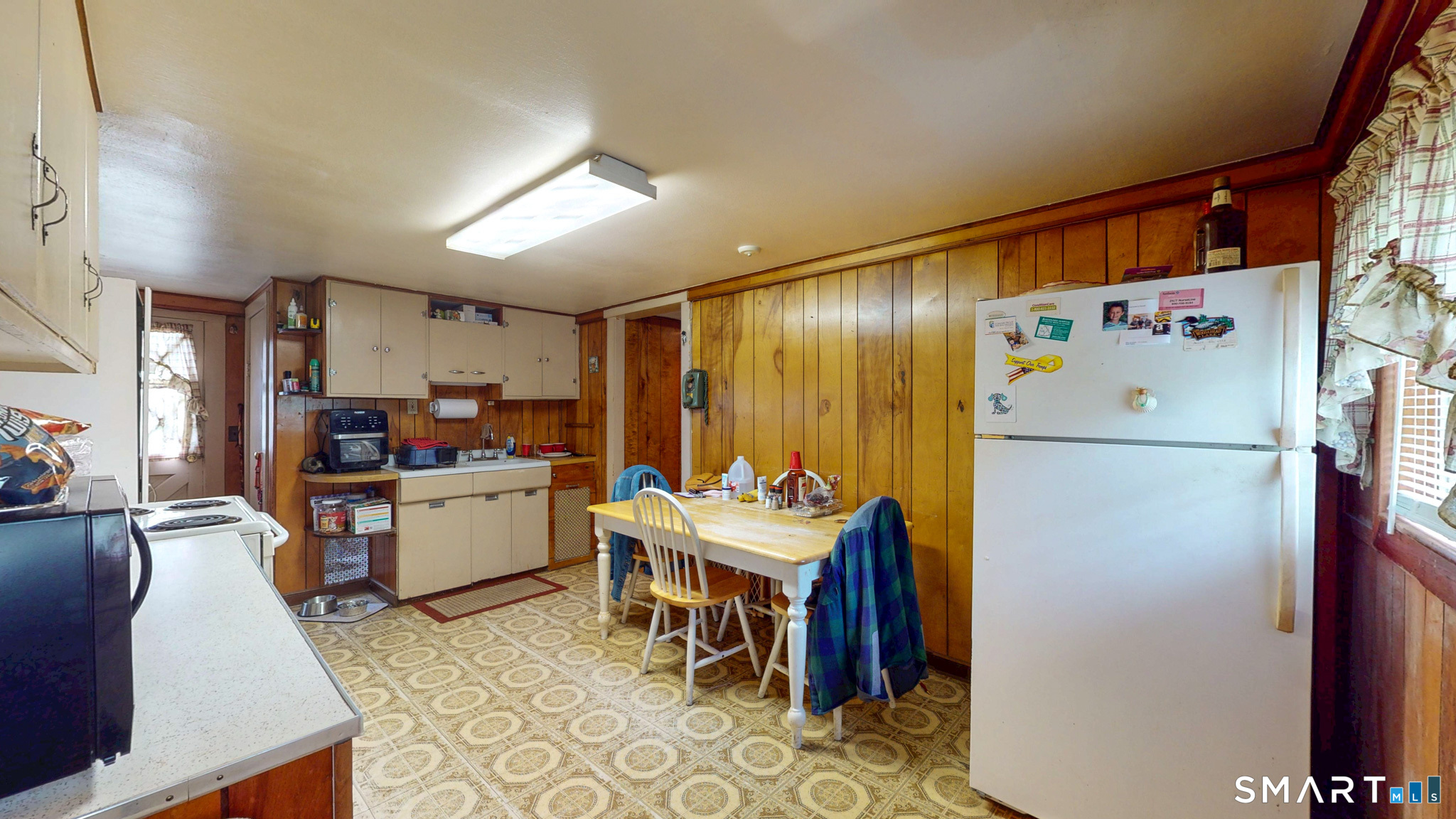 90 Water Street Chester, CT 06412 - Photo 12 of 24