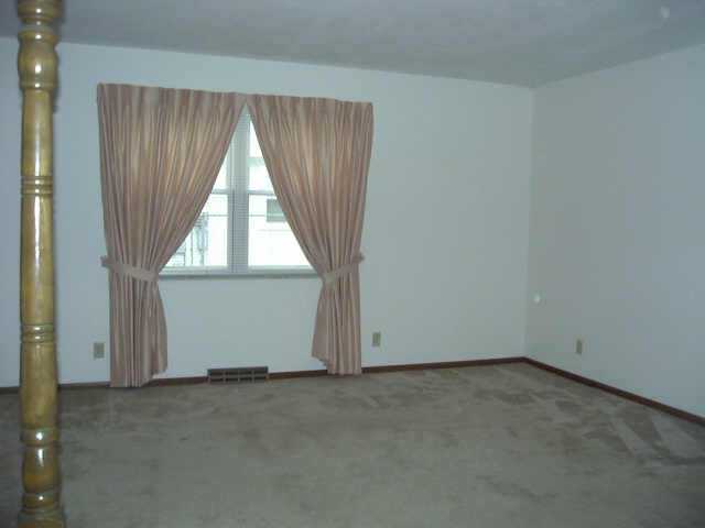 1639-641 Durbridge Road Columbus, OH 43229 - Photo 2 of 10 Gallery Image 2