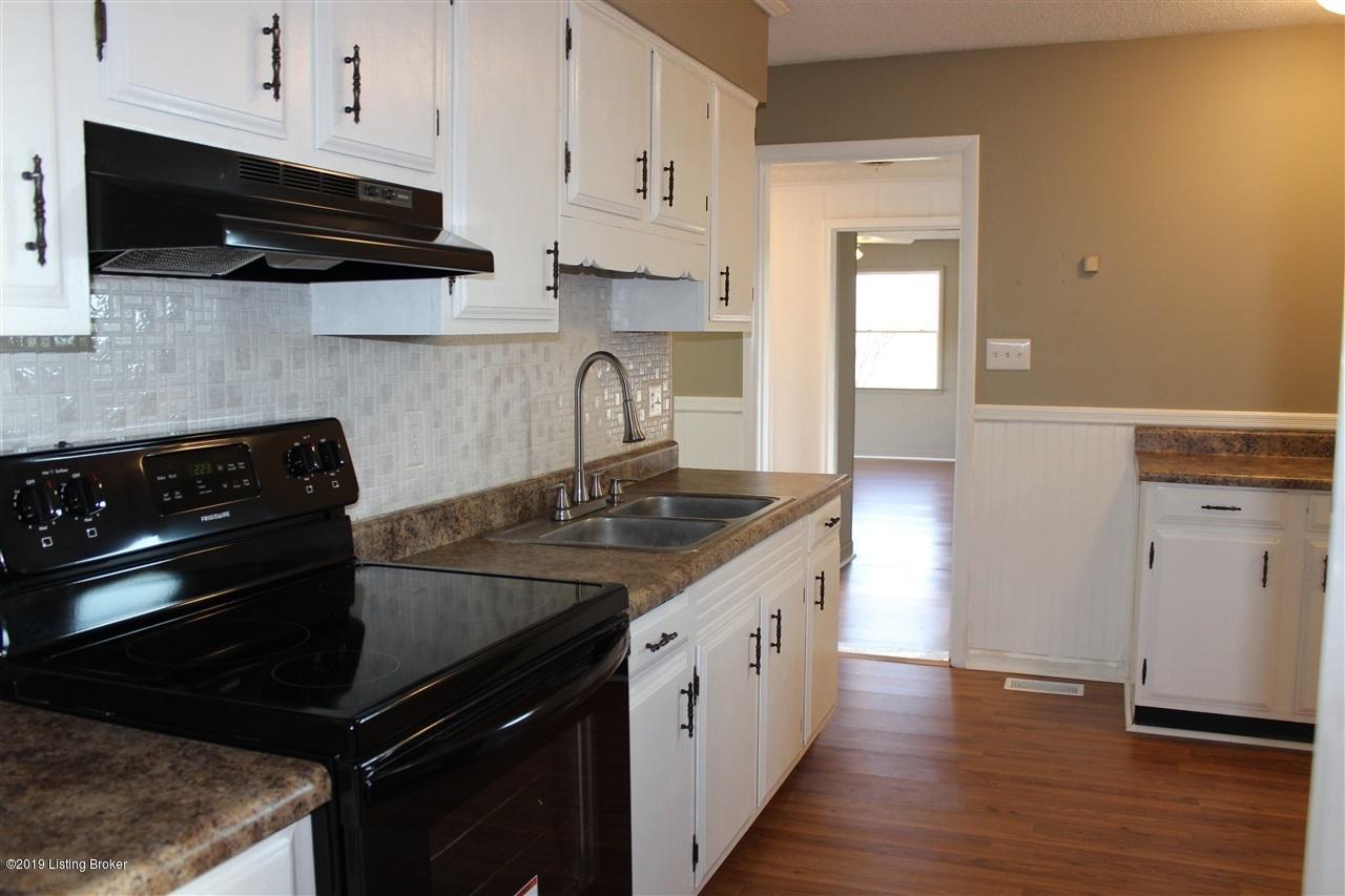 3484 Shepherdsville Road Elizabethtown, KY 42701 - Photo 10 of 36 full-10046607-19