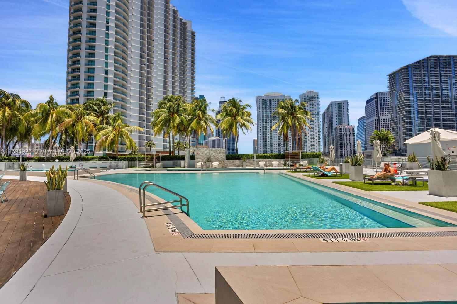 90 Southwest 3rd Street, Unit 1112 Miami, FL 33130 - Photo 19 of 25 Gallery Image 19