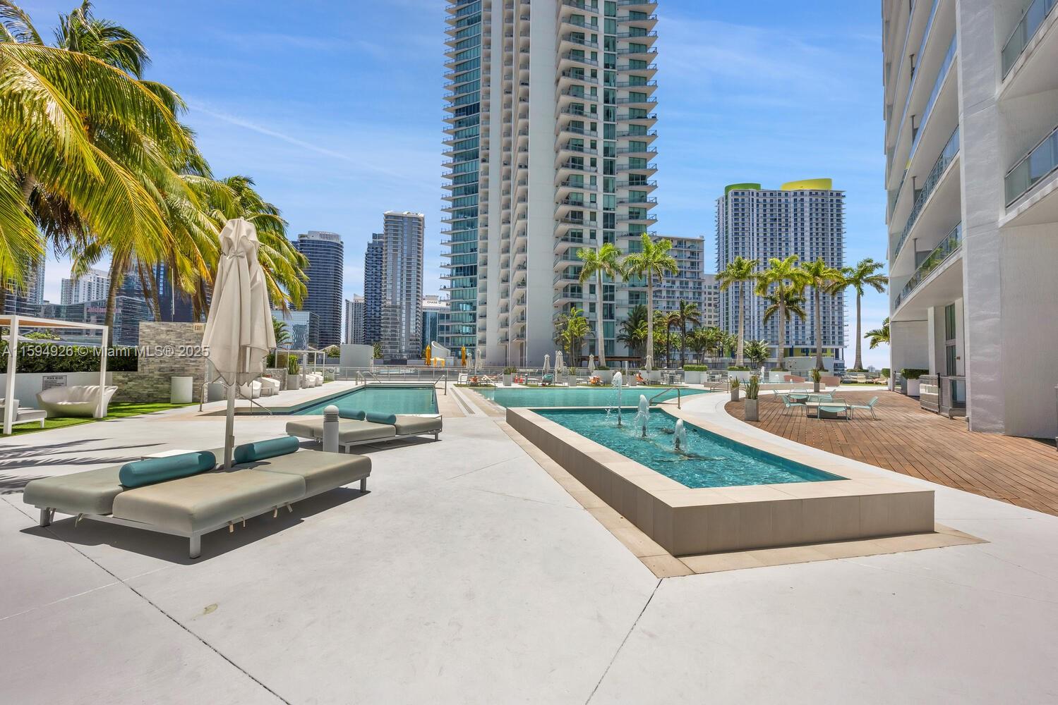 90 Southwest 3rd Street, Unit 1112 Miami, FL 33130 - Photo 20 of 25 Gallery Image 20
