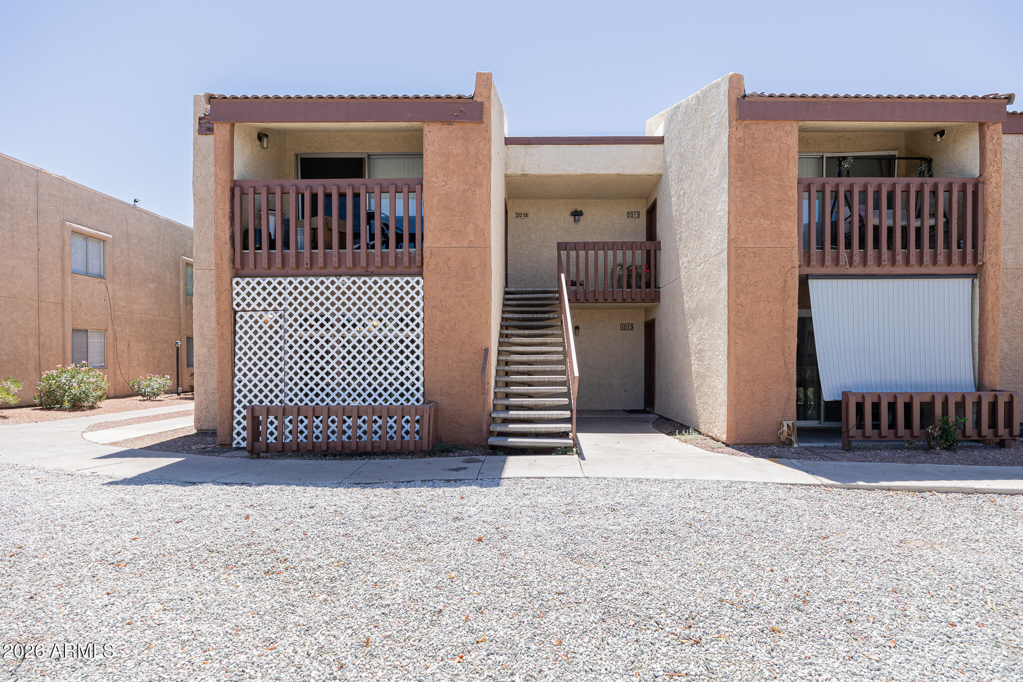 2121 West Royal Palm Road, Unit 1016 Phoenix, AZ 85021 - Photo 2 of 24 1-2