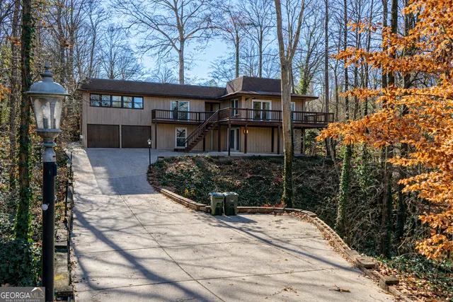 $739,000 | 3926 Clubland Drive, Marietta, GA 30068