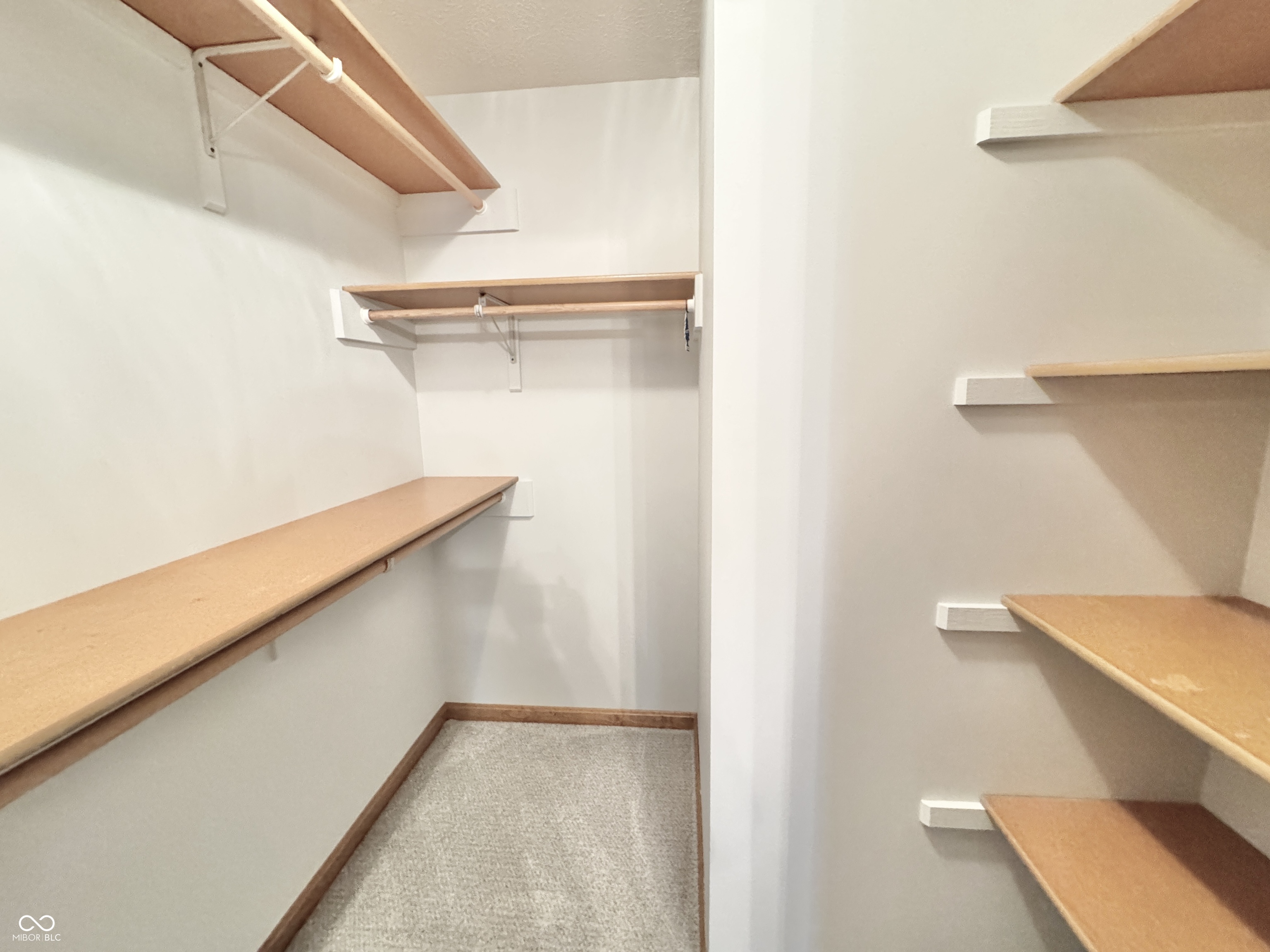 5086 Memphis Court Columbus, IN 47203 - Photo 11 of 22