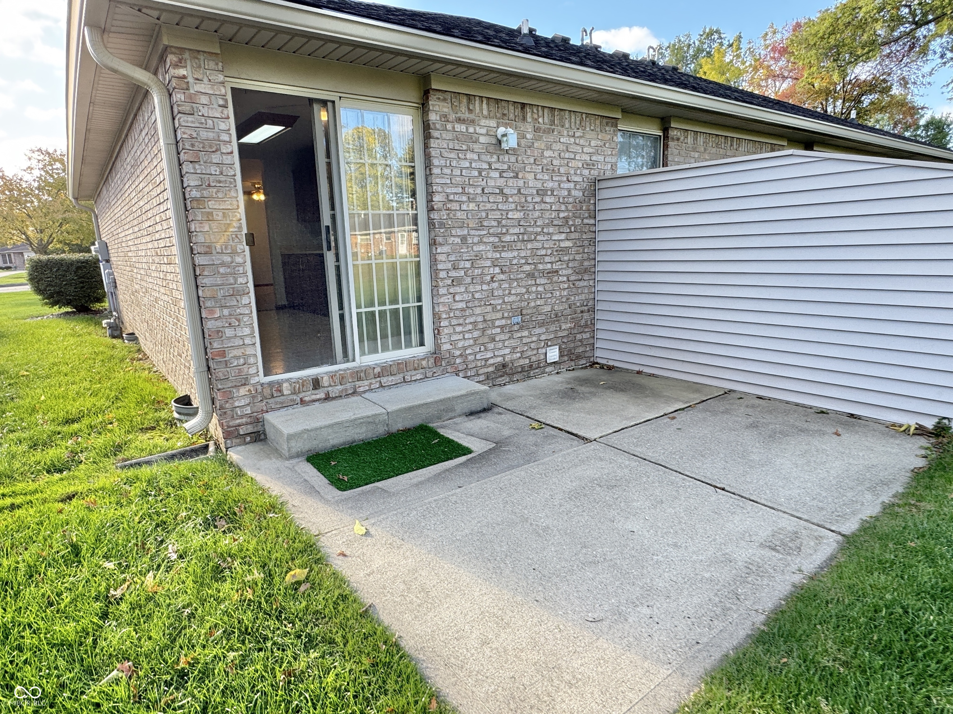 5086 Memphis Court Columbus, IN 47203 - Photo 17 of 22