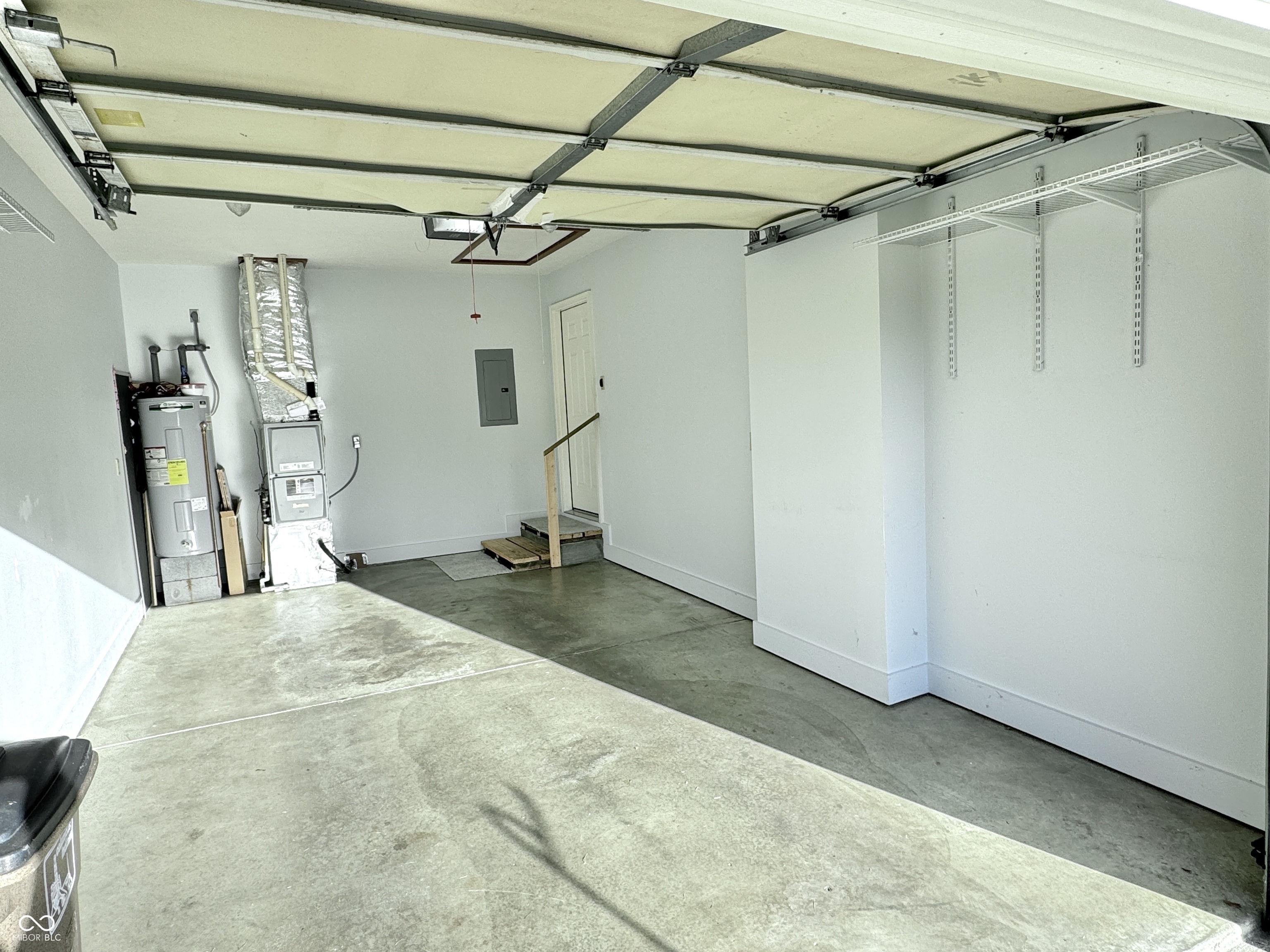 5086 Memphis Court Columbus, IN 47203 - Photo 18 of 22