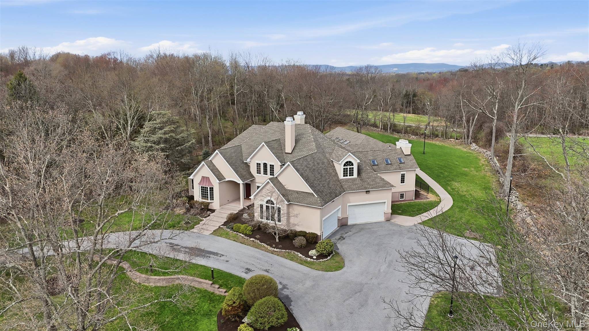 17 Forrest Way Poughkeepsie, NY 12603 - Photo 3 of 50 a view of a house with a yard