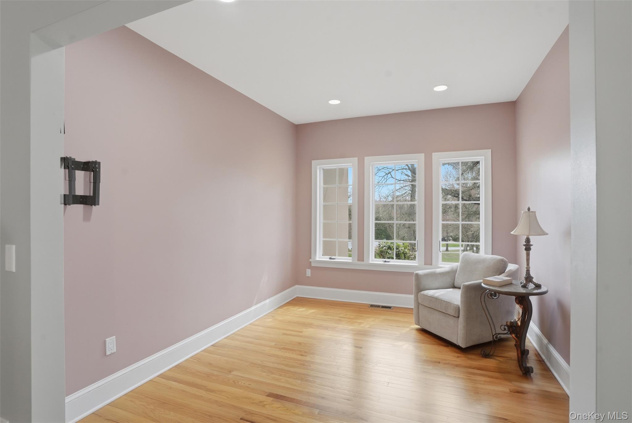 17 Forrest Way Poughkeepsie, NY 12603 - Photo 33 of 50 a living room with furniture and a large window