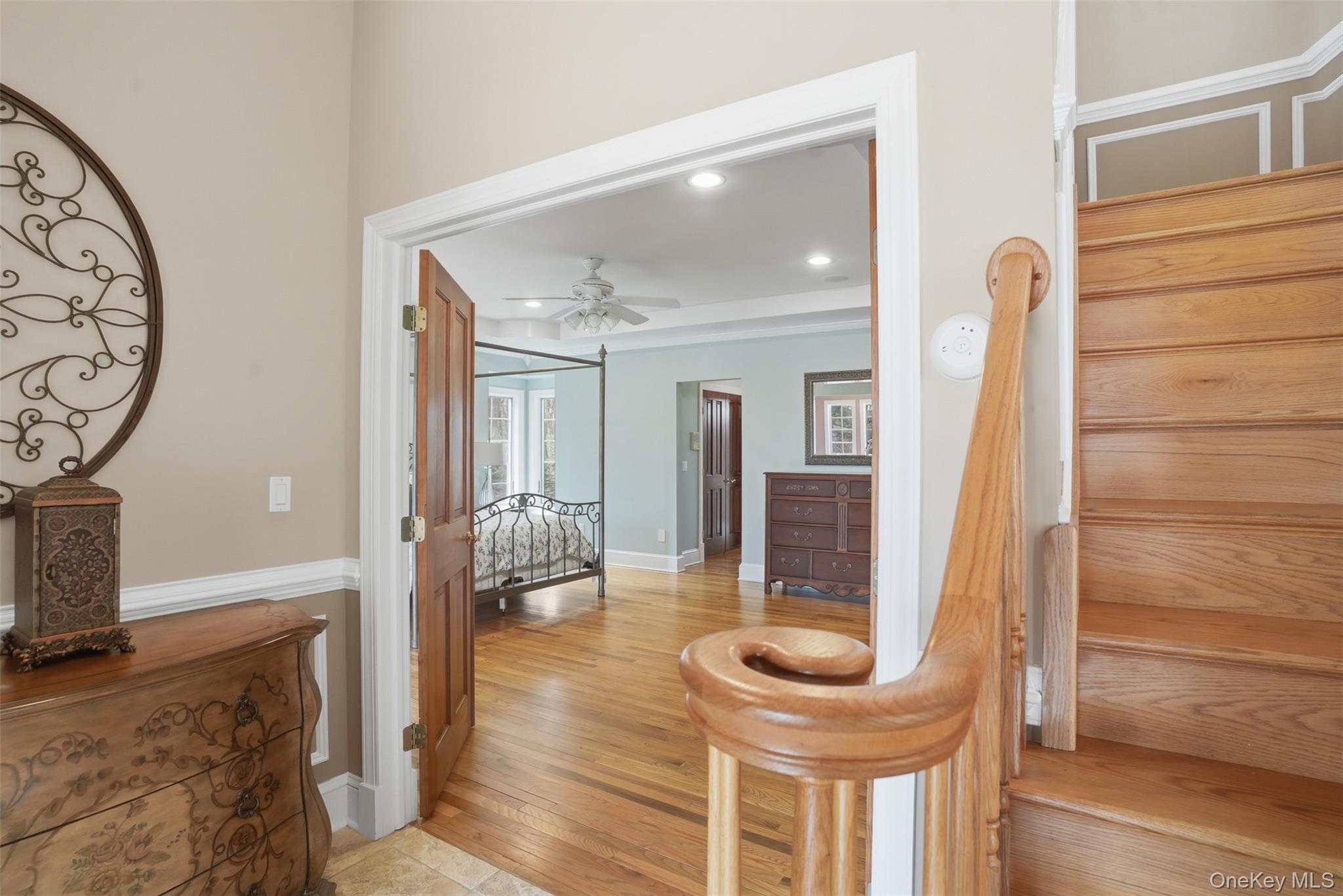 17 Forrest Way Poughkeepsie, NY 12603 - Photo 10 of 50 a living room with furniture and a wooden floor