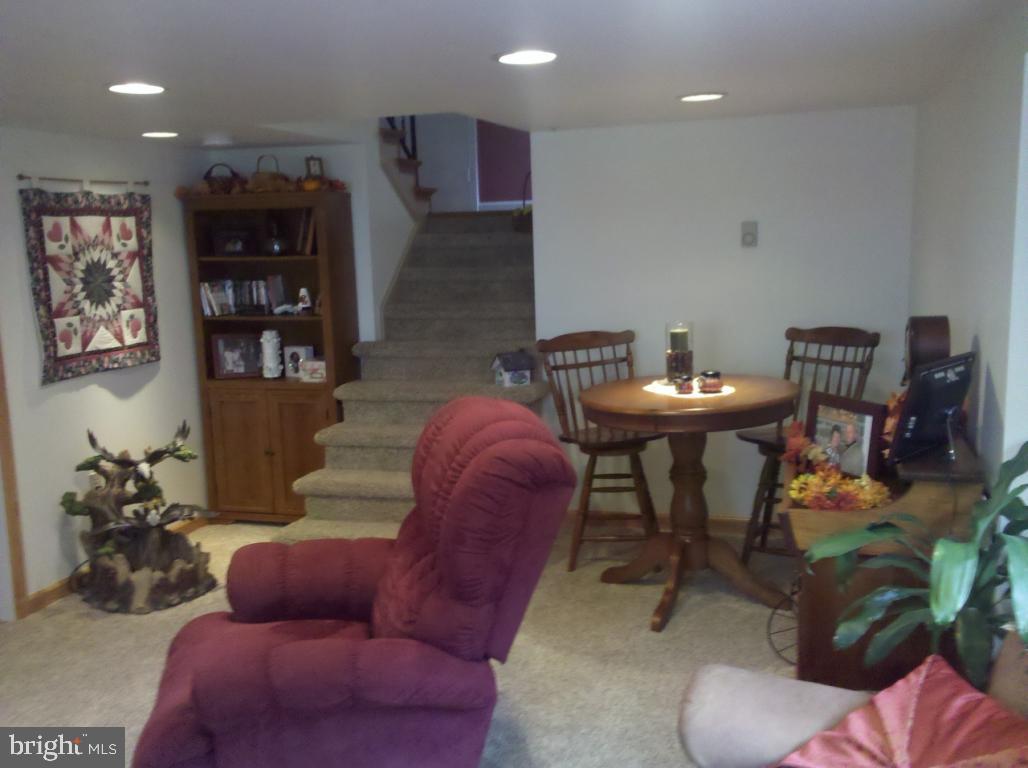 133 Wellington Road Lancaster, PA 17603 - Photo 14 of 19 Gallery Image 14