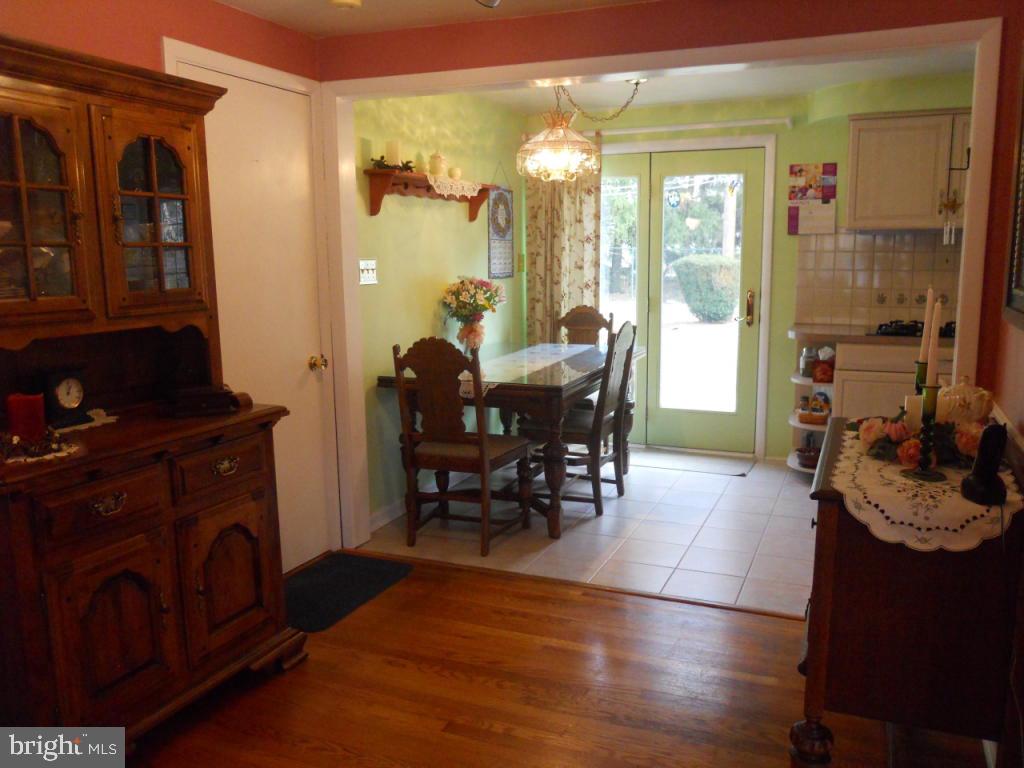 133 Wellington Road Lancaster, PA 17603 - Photo 4 of 19 Gallery Image 4
