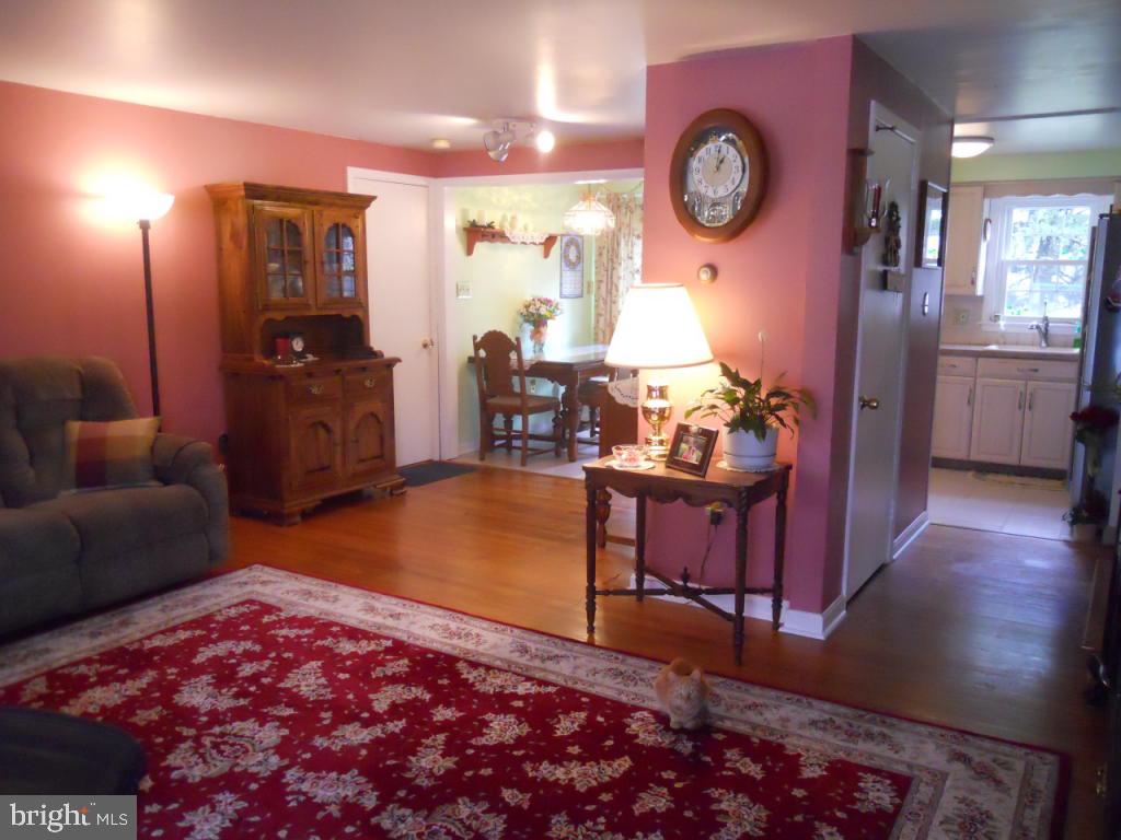 133 Wellington Road Lancaster, PA 17603 - Photo 6 of 19 Gallery Image 6